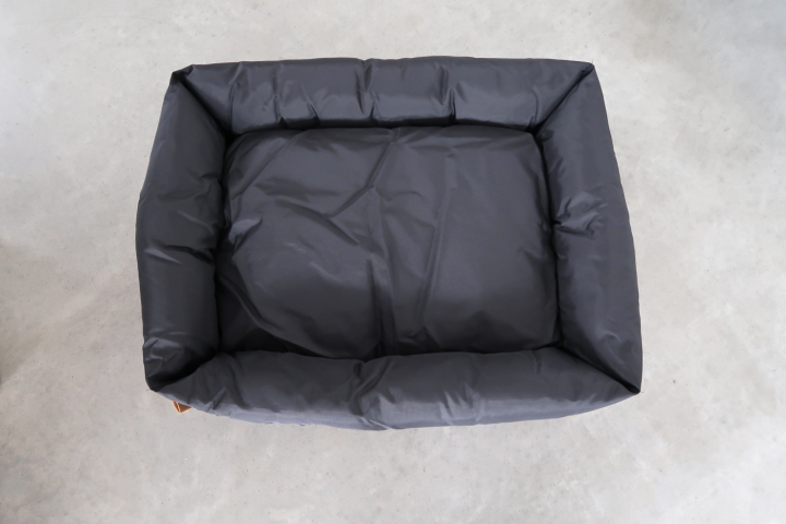 PET BED - LARGE in the group See all at Amet & Partners AB (ART204)