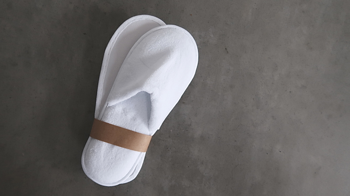 SLIPPER CLOSED TOE in the group SEE ALL at Amet & Partners AB (Art01)