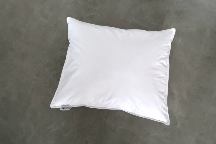 PILLOW 50x60 40% GOOSE in the group SEE ALL - BED at Amet & Partners AB (Art111)