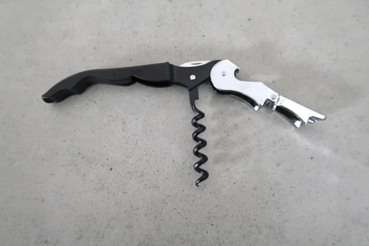 WINE OPENER in the group SEE ALL at Amet & Partners AB (Art93)