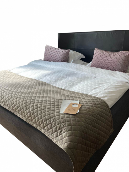 BED RUNNERS VELVET in the group See all at Amet & Partners AB (Elite159)