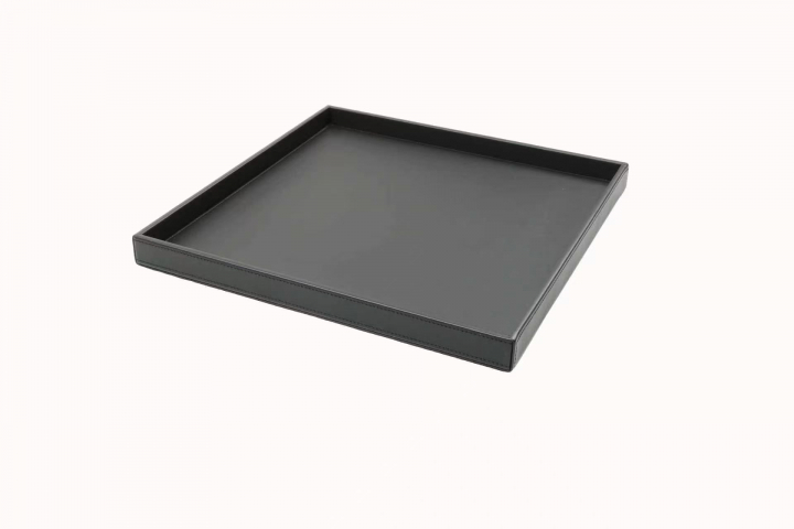 FJORD - TRAY  in the group HOTEL ROOM / TRAY at Amet & Partners AB (TRY.PU.BLK.3838.SQR)