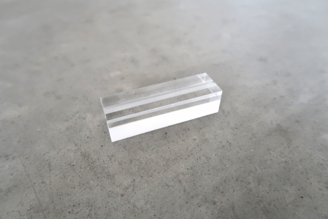 CARD HOLDER - ACRYLIC