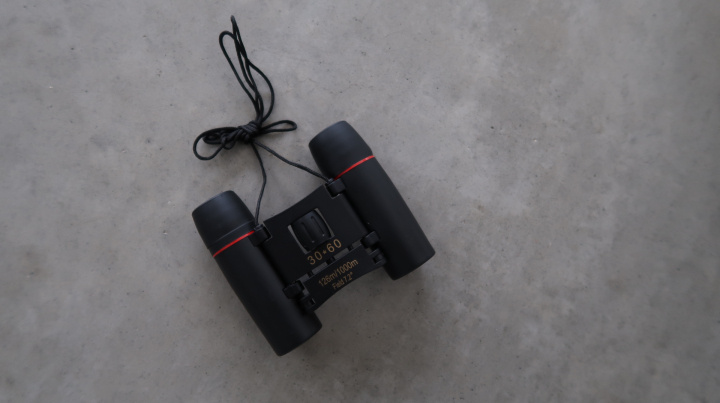 BINOCULAR - BLACK